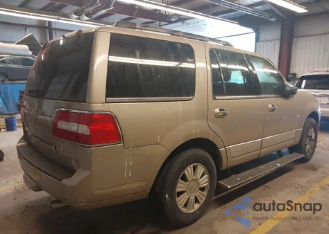 2008 Lincoln Navigator z USA, uszkodzony, nr VIN 5LMFU28558LJ09695